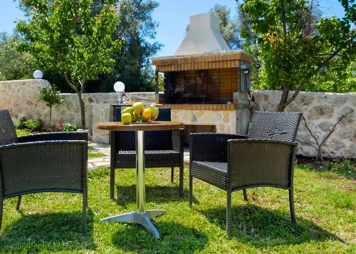 Апартаменты Groundfloor 2