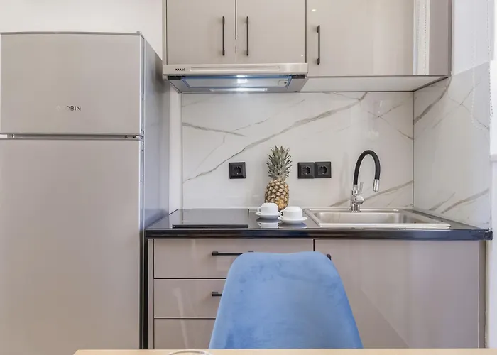 Apartment Groundfloor 2 *