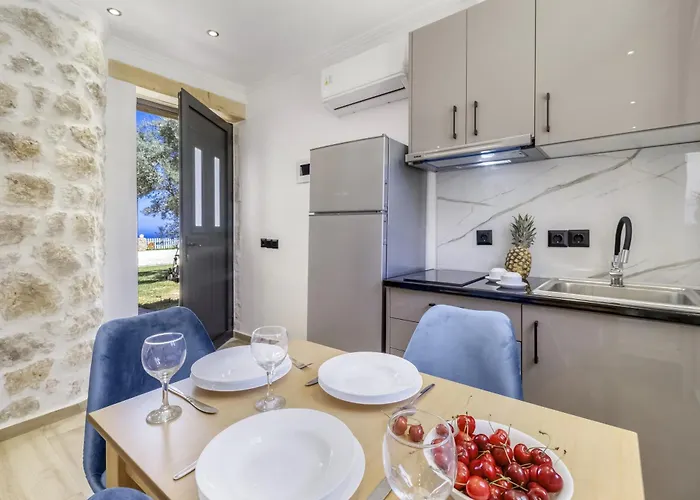 Apartment Groundfloor 2 *