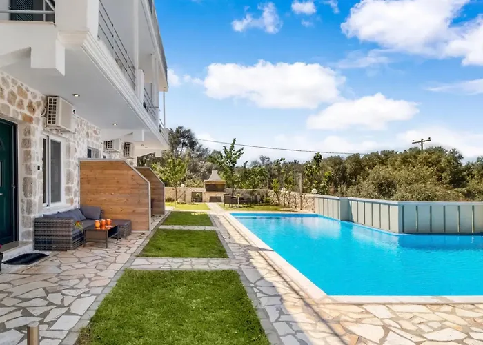 Apartment Groundfloor 2 Tsoukaladhes